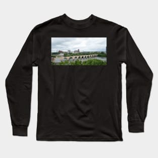 Historic Stone Arch Bridge - Minneapolis, MN, USA Long Sleeve T-Shirt